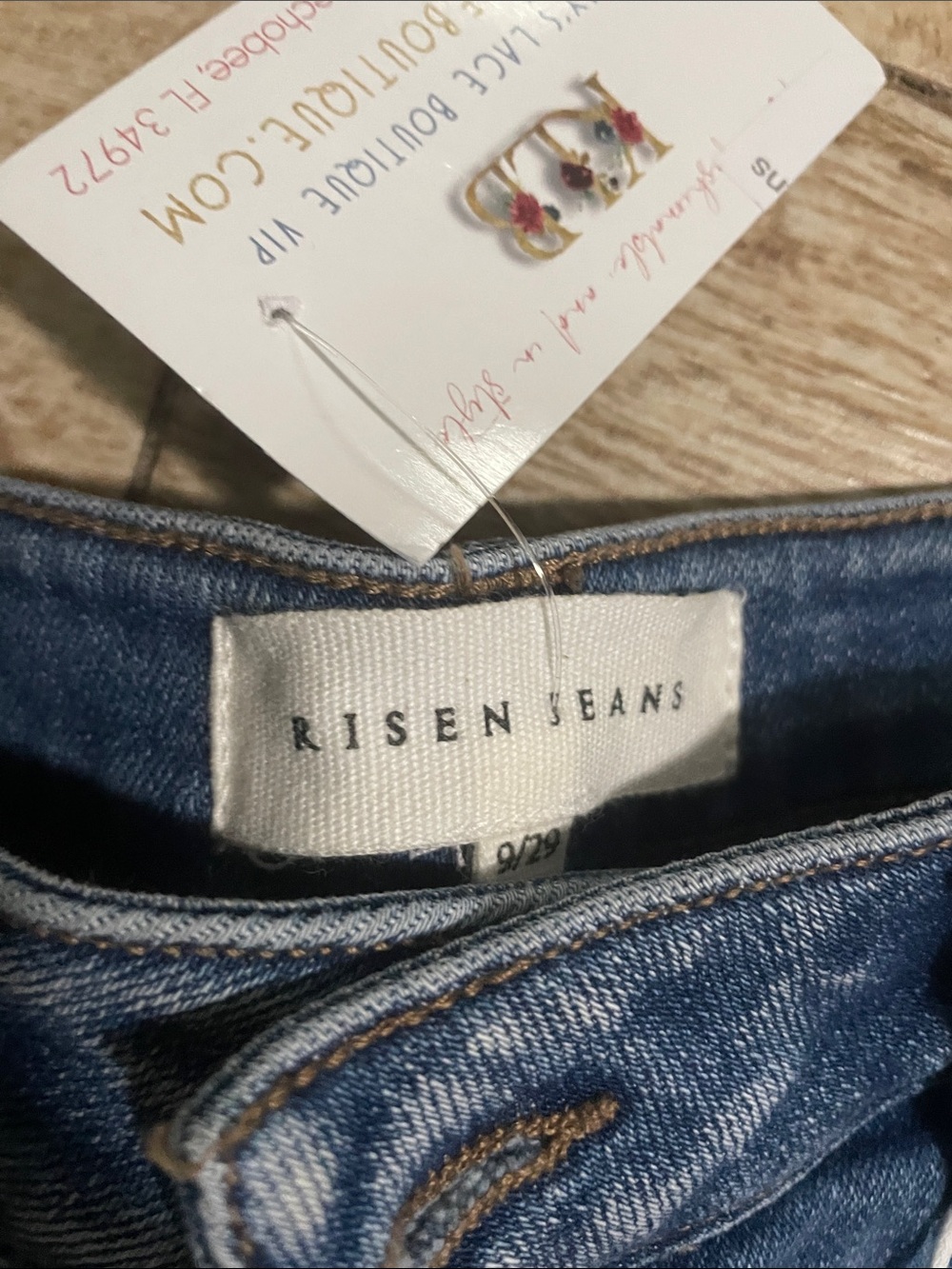 Risen High-Rise Wide Leg Jeans in Blue Wash - Picture 2 of 6
